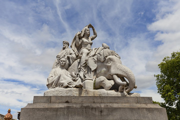 Prince Albert Memorial , Kensington Gardens, London, United Kingdom
