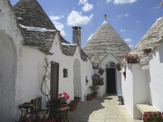 Alberobello Architectural details