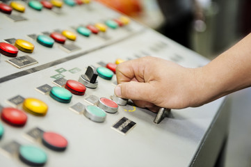 Hand and control panel board.