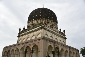 Fototapeta na wymiar Qutub shahi tombs Hyderabad