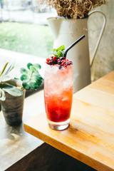 Berry cocktails