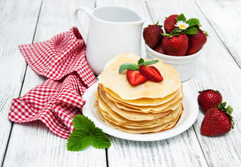 pancakes with strawberries