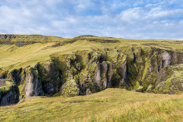 Fjadrargljufur Canyon in Südisland