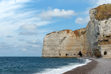 Plage du Tilleul et falaises d 'antifer en normandie