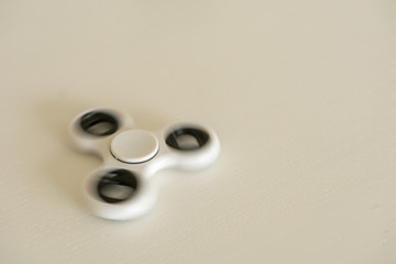 Fidget spinner in der hand - Spiel trend