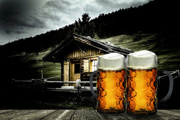 Almhütte mit Zwei Maß Bier