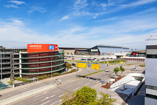  Stuttgart trade fair (Messe) near airport