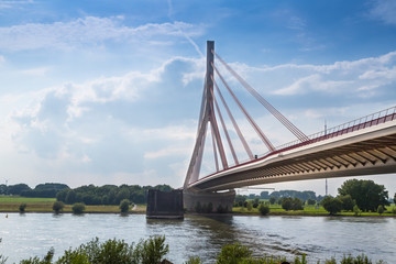 Fototapeta na wymiar Rheinbrücke Wesel