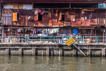 Fototapeta na wymiar Slums of Bangkok