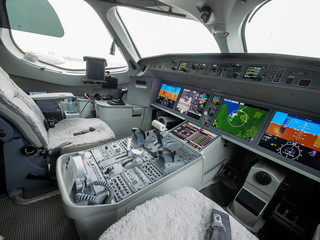 Airplane Bombardier CS300 cockpit