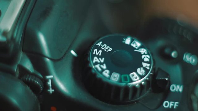 Fingers switched camera settings