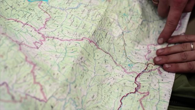 tourist determine the route map