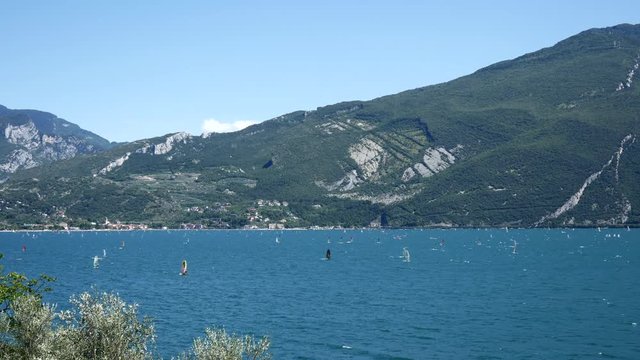 Lake Garda with many sailboats_8