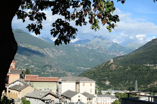 Ussel Castle - Chatillon