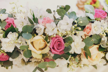 Garland of pink and yellow roses