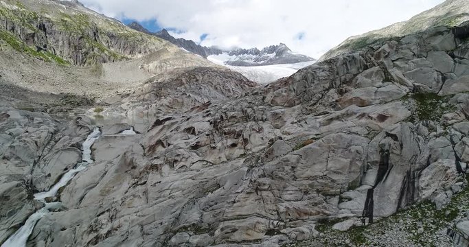 Flug zum Rhonegletscher
