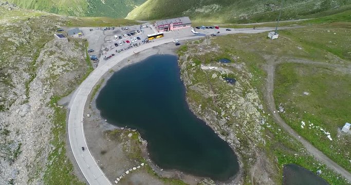 Flug &uuml;ber den Nufenen Pass, Schweiz