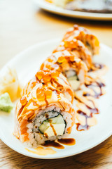 Salmon sushi roll
