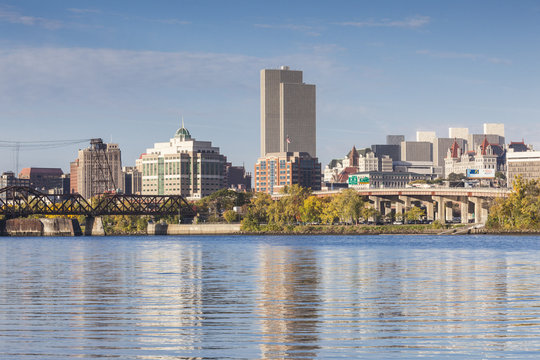 USA, New York, Hudson Valley, Albany, skyline from the Hudson River, morning