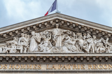 Le Panthéon - Aux Grands hommes la patrie reconnaissante