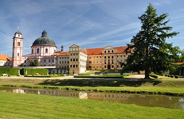 Fototapeta premium castle, Jaromerice nad Rokytnou, Czech republic, Europe