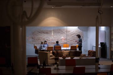 Fototapeta na wymiar Business Team At A Meeting at modern office building