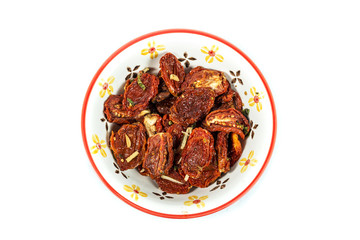 Rehydrated and seasoned dried tomatoes