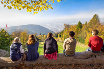 Blick vom Königstuhl auf Heidelberg und die Rheinebene