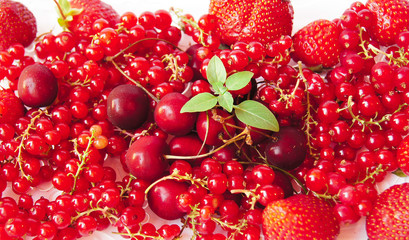 red fruits