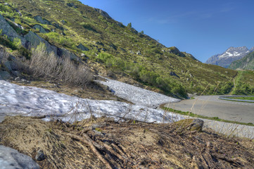 Berg mit Gletscherausl&auml;ufern