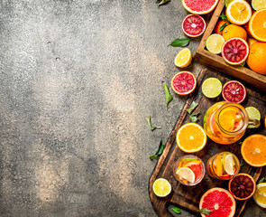 Obraz na płótnie Canvas Fresh juice from citrus fruits.