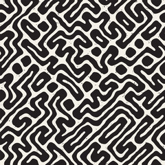 Seamless pattern with maze lines. Monochrome abstract background. Vector hand drawn labyrinth.