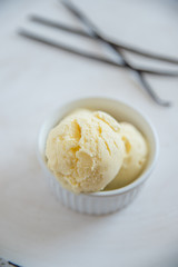 Vanille Eis 