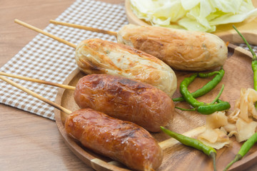 thai style griled sausage with vegetable