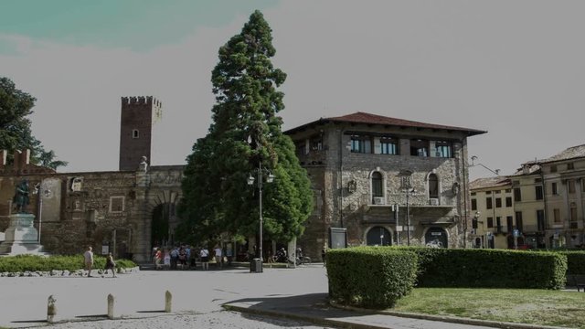 Time Lapse Piazza Matteotti Vicenza