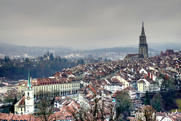 Naklejka premium Aerial view of Bern old town with iconic church tower
