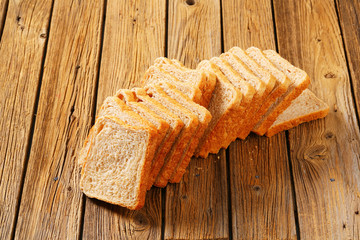 Whole wheat sandwich bread