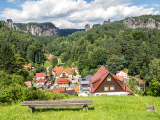 Blick auf Rathen im Elbsandsteingebirge