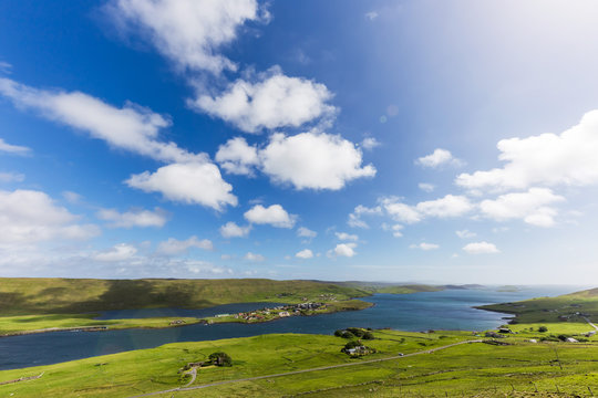 イギリス最北端 シェットランド諸島の典型的な風景 landscape of Shetland Island UK