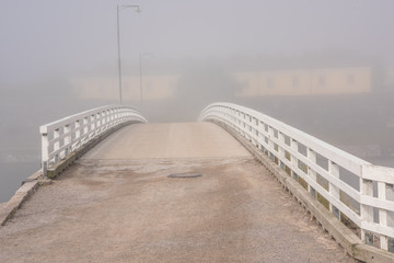 Most we mgle © Jacek