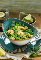Thai prawn and pea pilaf