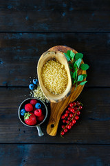 Ingredients for berry jam