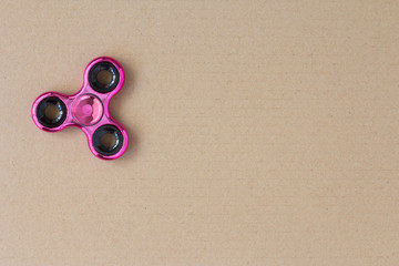  pink shiny spinner toy