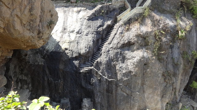 la cruz de motupe (cerro Chalp&oacute;n de Motupe)