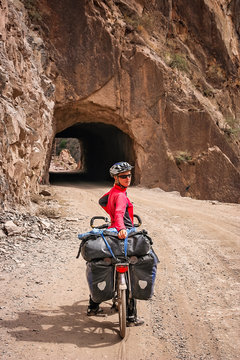 Cycle touring through Yunnan in China