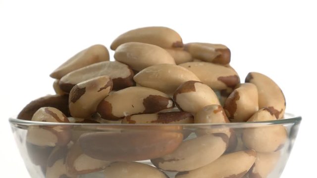 The nut brazil rotates on the turntable.