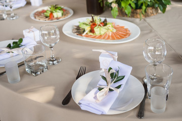 wedding dinner table