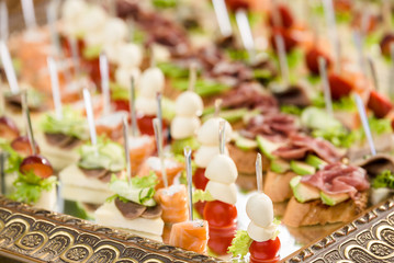 canapes