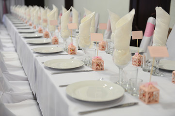 Wedding banquet table setting