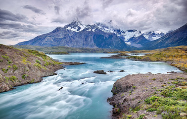 Rio Paine near Salto Grande waterfall - Torres del Paine N.P. (Patagonia, Chile) 